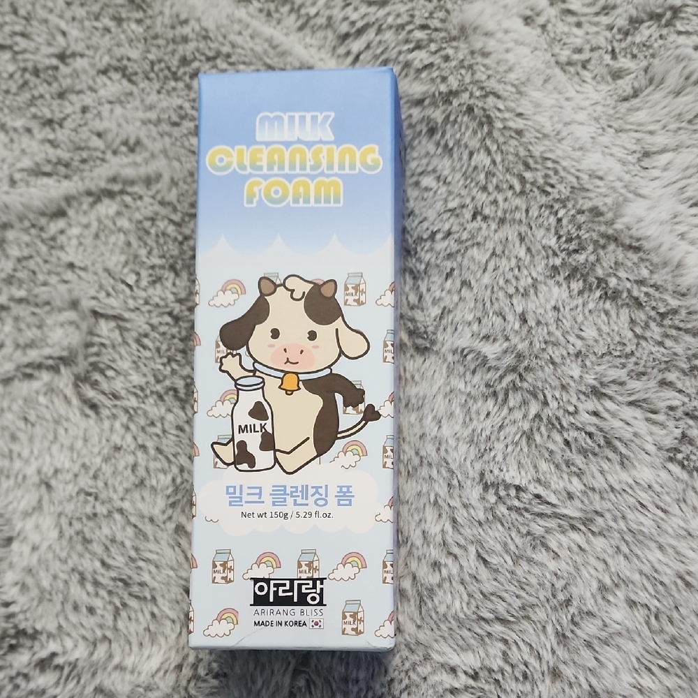 Milk Cleansing Foam - Blue